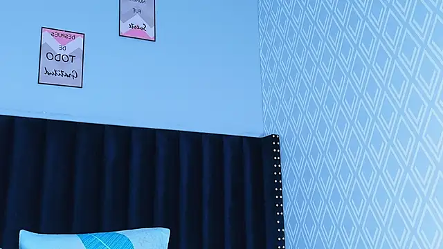 hotlatinateacher online show from 03-12-26, 07:29