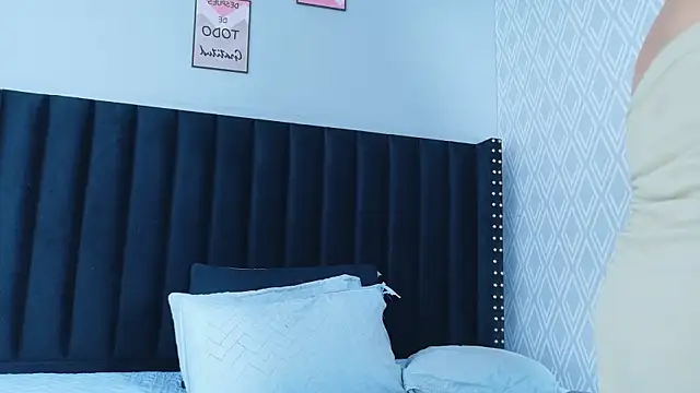 hotlatinateacher online show from 02-20-26, 06:54