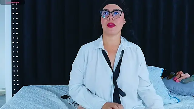 hotlatinateacher online show from 03-16-26, 07:05