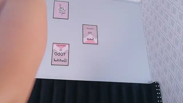 hotlatinateacher online show from 04-28-26, 06:56