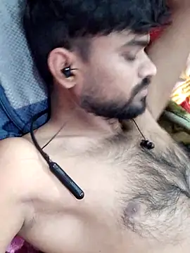 Snapshot of Jishm_ki_bhookh chatting on 03-10-25, 08:23 Jishm ki bhookh online show from 03-10-25, 08:23