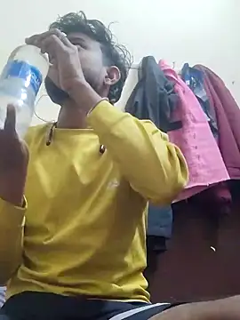 Snapshot of Jishm_ki_bhookh chatting on 12-20-24, 12:49 Jishm ki bhookh online show from 12-20-24, 12:49