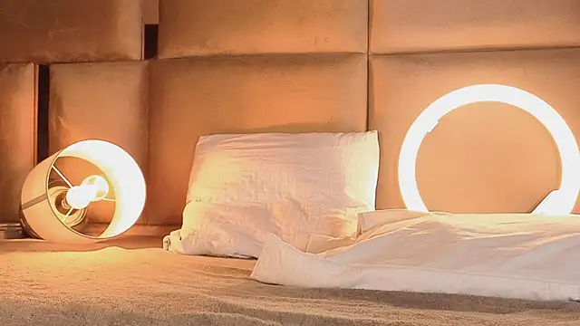 angelinepossy online show from 10-11-25, 10:11