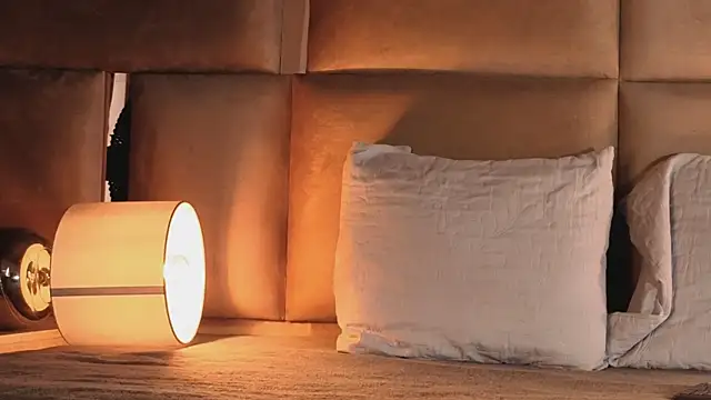 angelinepossy online show from 10-05-25, 09:38