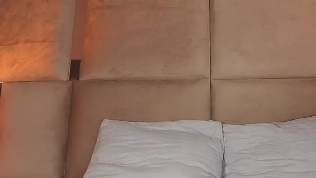 angelinepossy online show from 09-10-25, 10:09