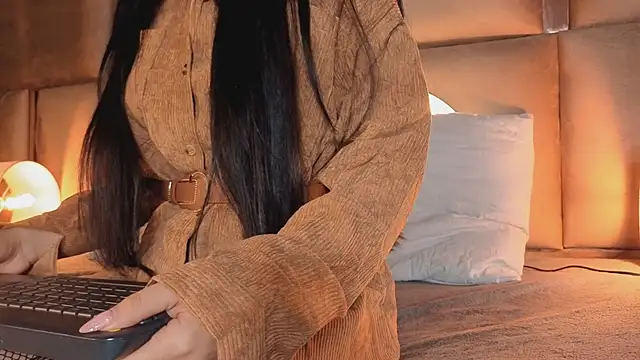 angelinepossy online show from 10-07-25, 10:33