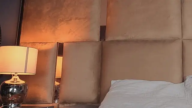 angelinepossy online show from 09-12-25, 10:20