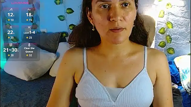 venus swet  online show from 10-27-25, 12:22