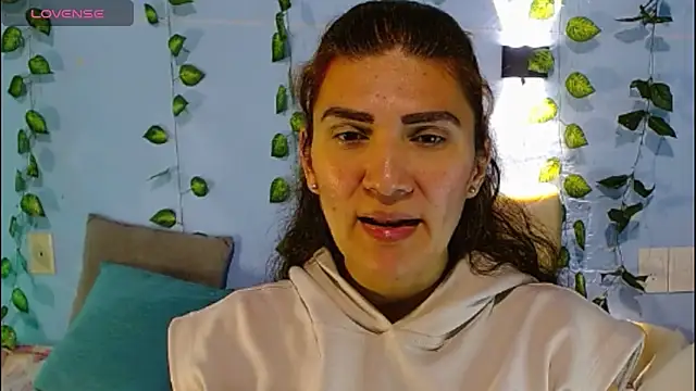 venus swet  online show from 06-15-26, 02:56