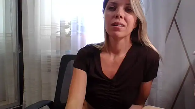 VelvetLove287 online show from 05-28-26, 06:32
