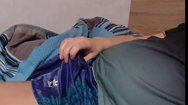 Shortboy84 online show from 02-26-26, 05:51