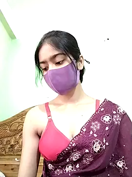 Snapshot of Arisha- chatting on 05-17-26, 06:02 Arisha- online show from 05-17-26, 06:02