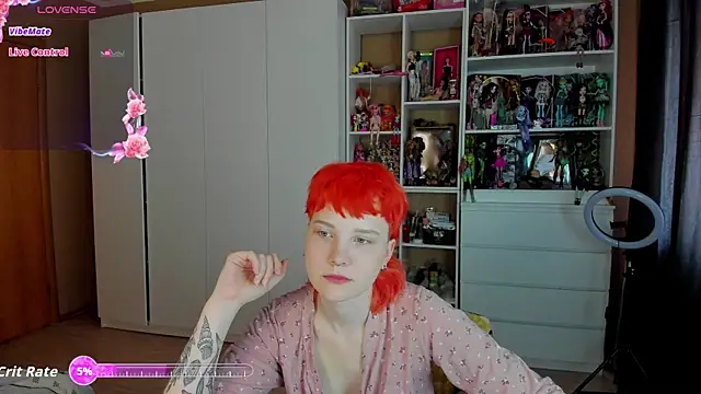 School Love online show from 05-31-26, 07:14