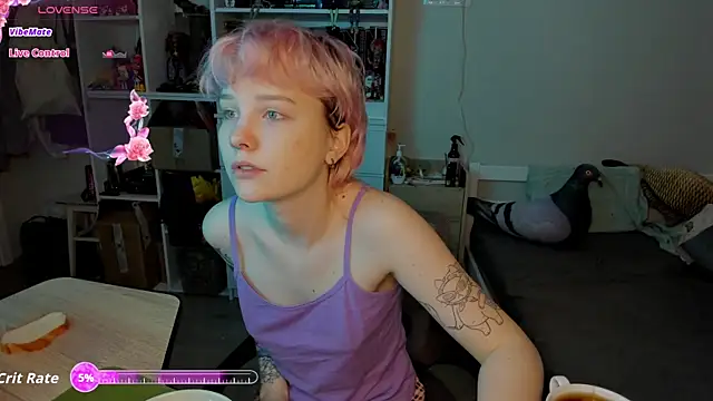 Snapshot of School_Love chatting on 02-13-26, 07:08 School Love online show from 02-13-26, 07:08