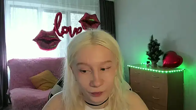 EnigmaSee online show from 04-05-26, 09:16