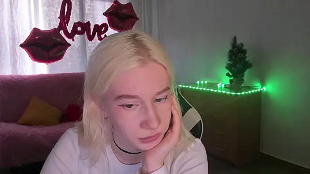 EnigmaSee online show from 02-24-26, 09:43