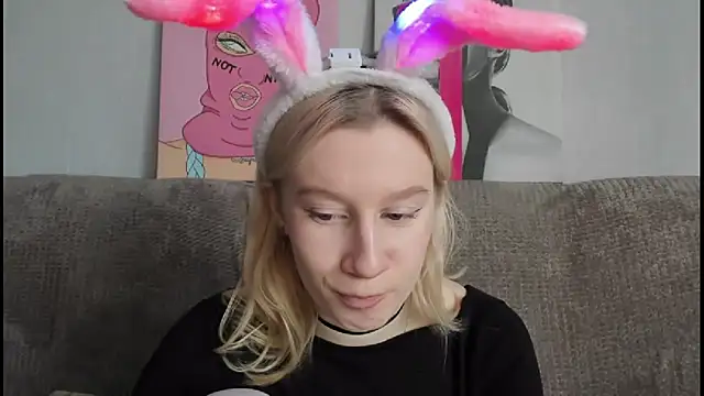 EnigmaSee online show from 11-15-25, 09:02