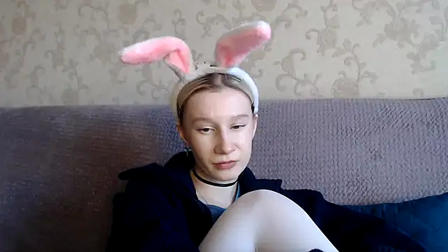 EnigmaSee online show from 11-16-25, 02:49