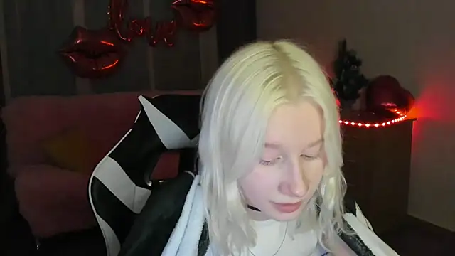 EnigmaSee online show from 04-04-26, 07:09