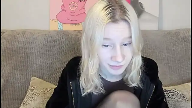 EnigmaSee online show from 11-17-25, 11:03