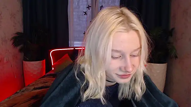 EnigmaSee online show from 02-08-26, 02:09