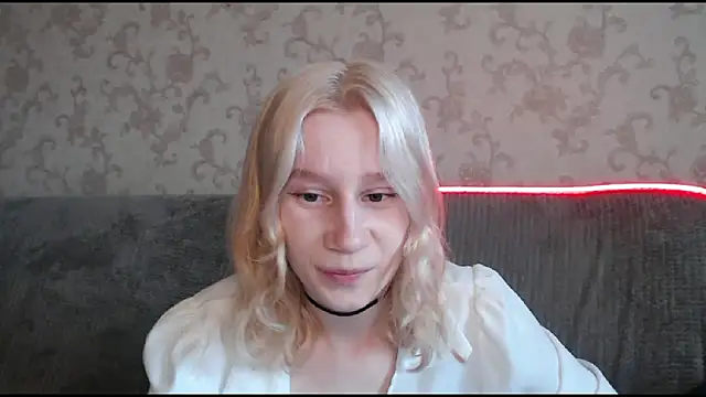 EnigmaSee online show from 09-21-25, 02:06