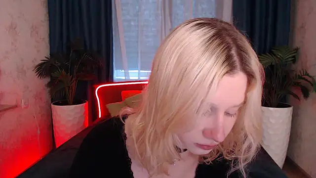 EnigmaSee online show from 12-03-25, 08:36