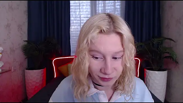 EnigmaSee online show from 10-09-25, 01:50