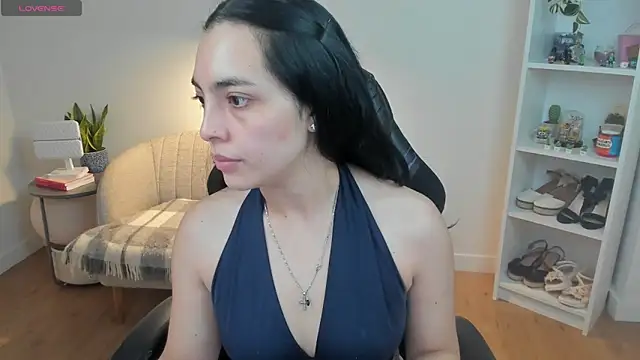  BellaEvans  online show from 04-10-26, 04:52