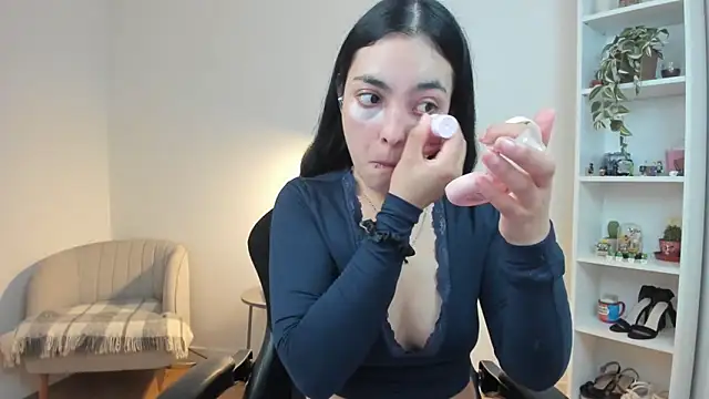  BellaEvans  online show from 03-19-26, 05:40