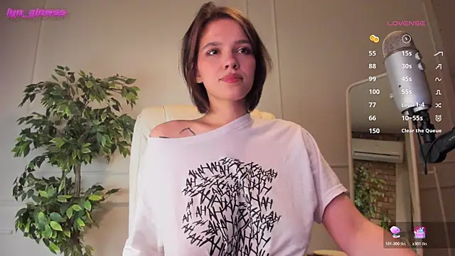 AdalynGlows online show from 11-29-25, 11:49