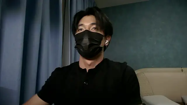 wuzhimao0207 online show from 06-18-26, 03:28