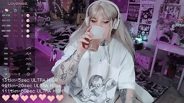 noori  hope online show from 12-20-25, 08:44