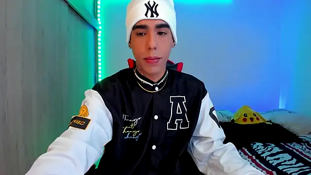 aldrinwhite online show from 02-11-26, 05:24