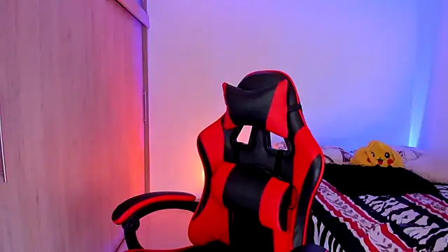 aldrinwhite online show from 02-19-26, 04:48