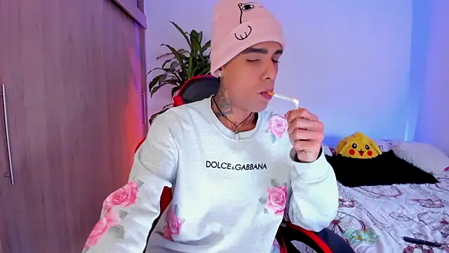 aldrinwhite online show from 03-10-26, 04:33