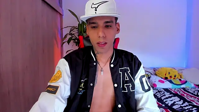 aldrinwhite online show from 04-02-26, 06:58