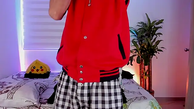 aldrinwhite online show from 10-25-25, 04:40