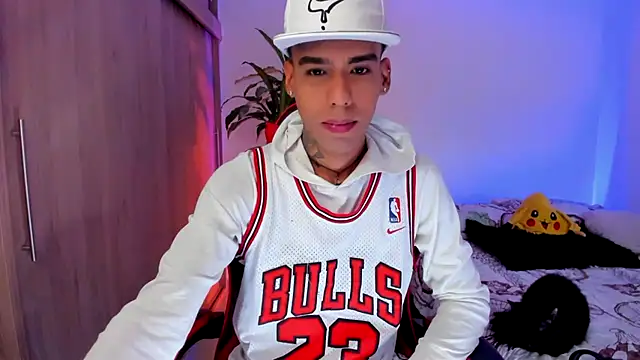 aldrinwhite online show from 03-08-26, 02:09