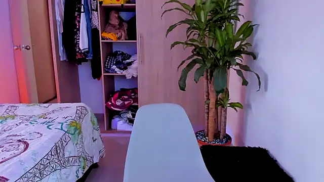 aldrinwhite online show from 12-03-25, 04:28