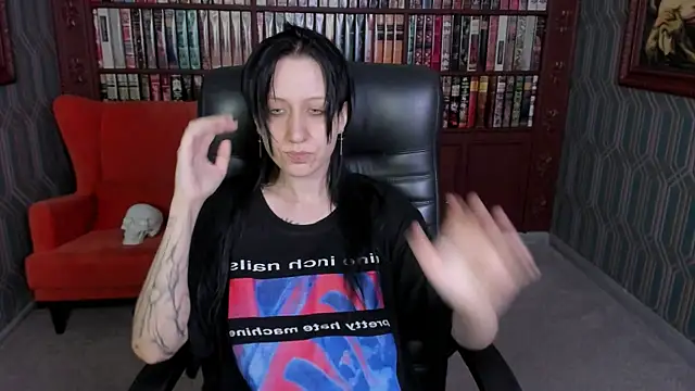 Medusa  Gorgona online show from 09-18-25, 07:11