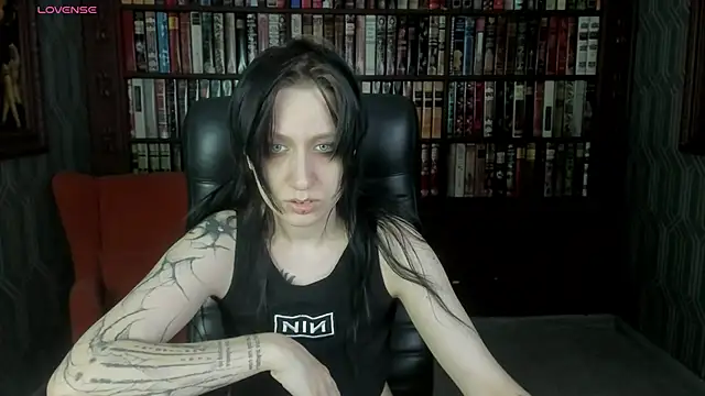 Medusa  Gorgona online show from 11-06-25, 07:23