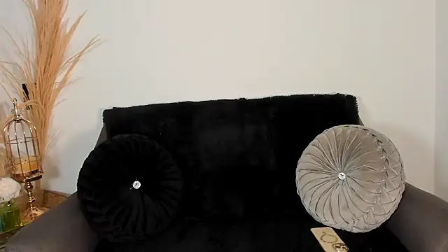 Snapshot of Chrishell_ chatting on 01-17-26, 05:22 Chrishell online show from 01-17-26, 05:22