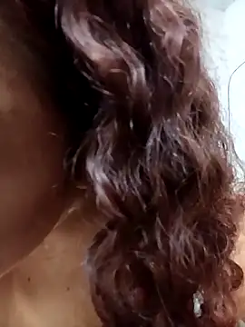 Mommy-Hot online show from 11-23-25, 05:45