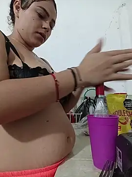 Mommy-Hot online show from 05-26-26, 12:14