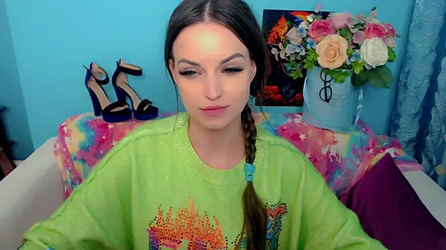 Snapshot of LindaaLu chatting on 03-03-25, 03:27 LindaaLu online show from 03-03-25, 03:27