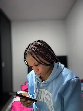 Melany Williams online show from 10-13-25, 12:51