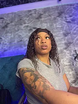 Melany Williams online show from 03-03-26, 01:07