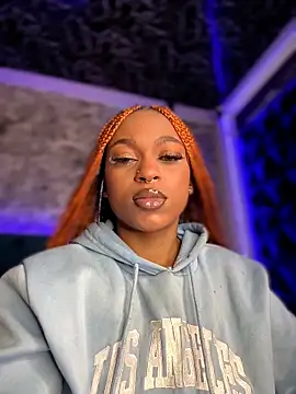 Melany Williams online show from 11-26-25, 01:00