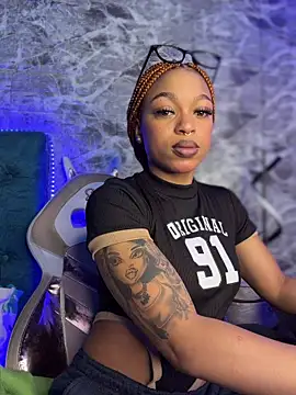 Melany Williams online show from 03-31-26, 01:02